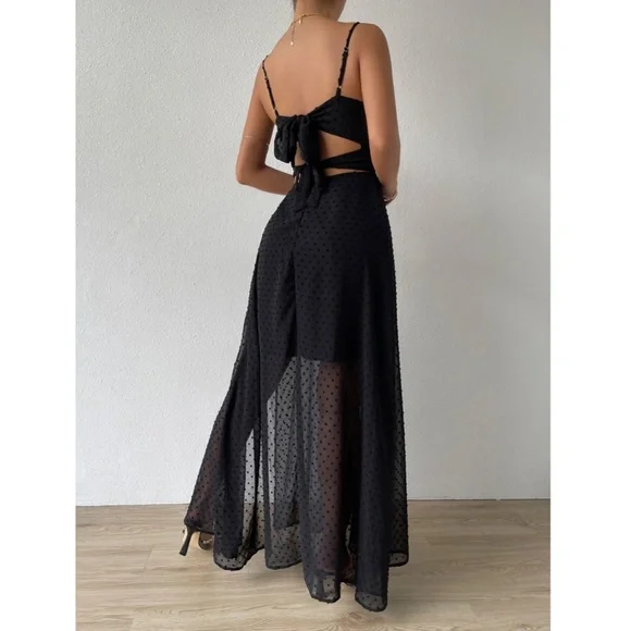 Black V-Neck Backless Maxi Dress Backless, Tie Back, Twist Front Swiss Dot - Picture 2 of 9